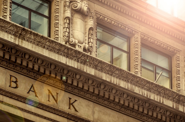 Hampshire Trust Bank