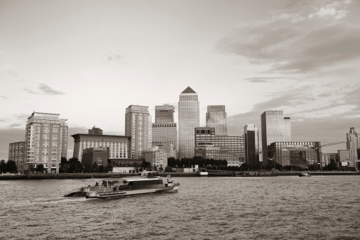 Lender in default abandons over 800 clients